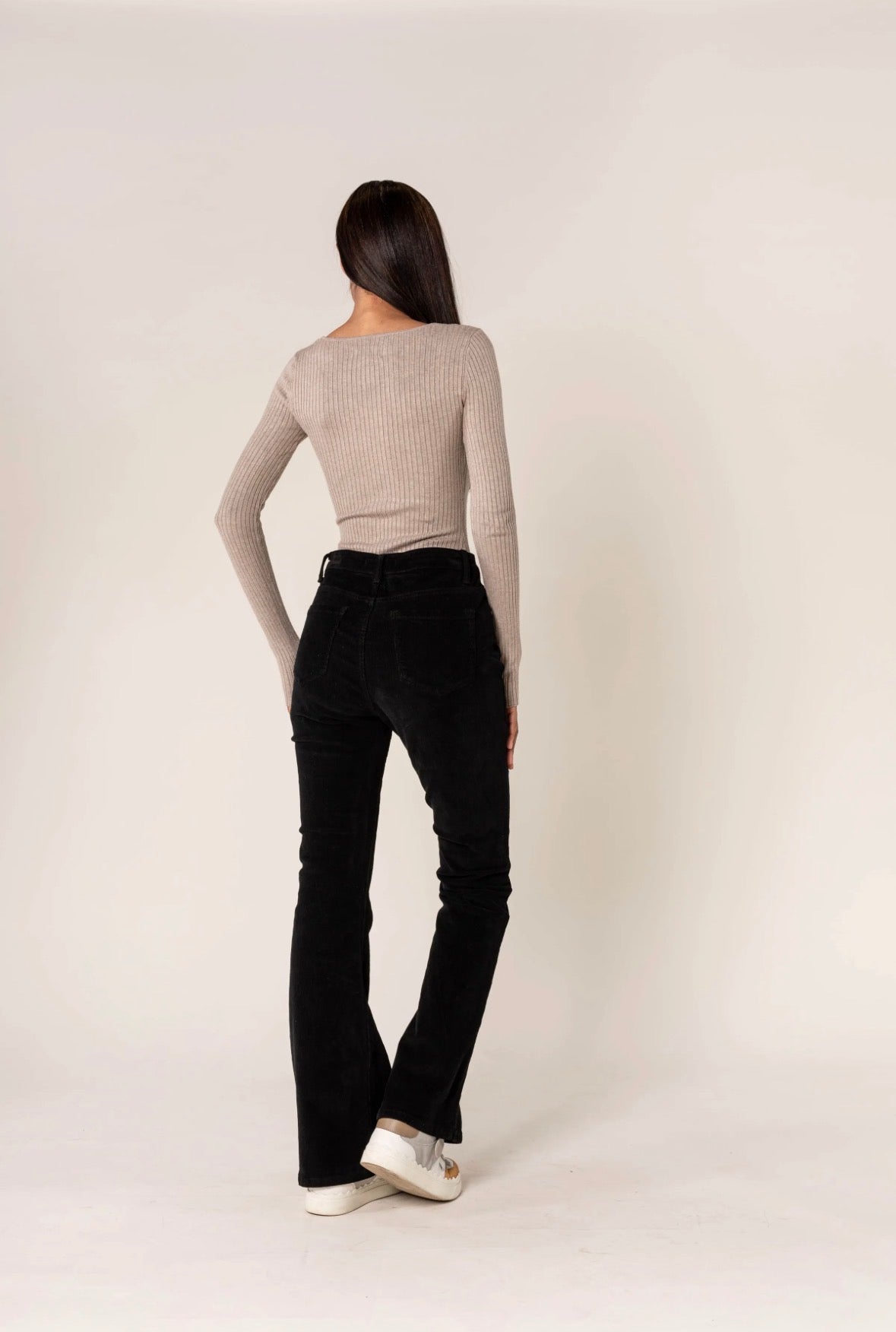 Pantalon Velours Côtelé Bootcut J 221